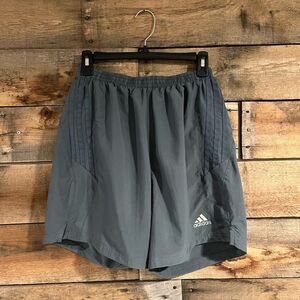 Boy’s long adidas gray shorts - M